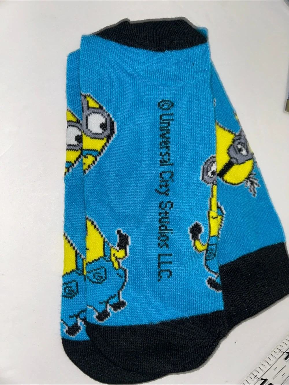 New Minions Crew Socks Shoe Size 6-12